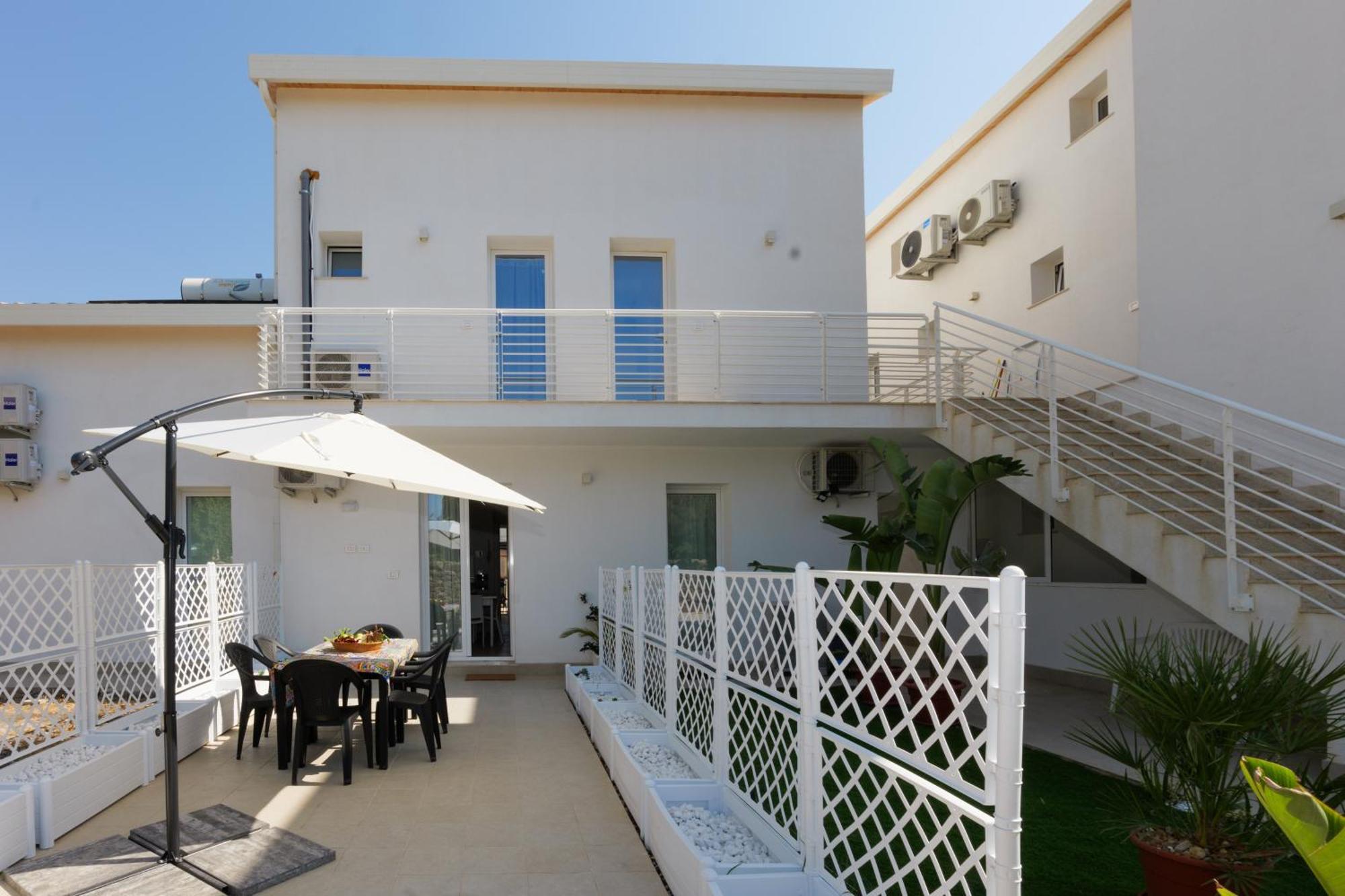 Astro Apartments With Direct Access On The Sea Of Noto Heritage Of Unesco Exteriör bild